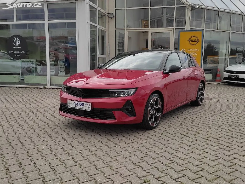 Opel Astra L PHEV GS Line 1,6 Turbo 133kW Image 2