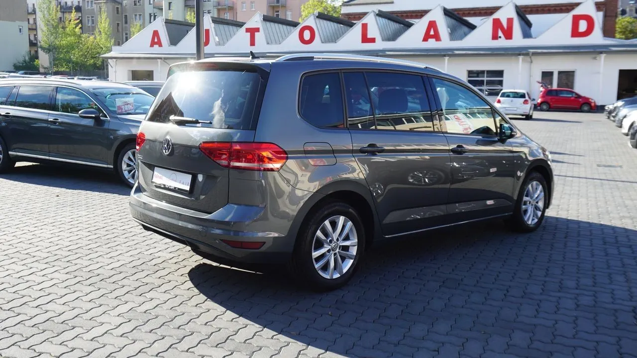 Volkswagen Touran 1.6 TDI Comfortline...  Image 5