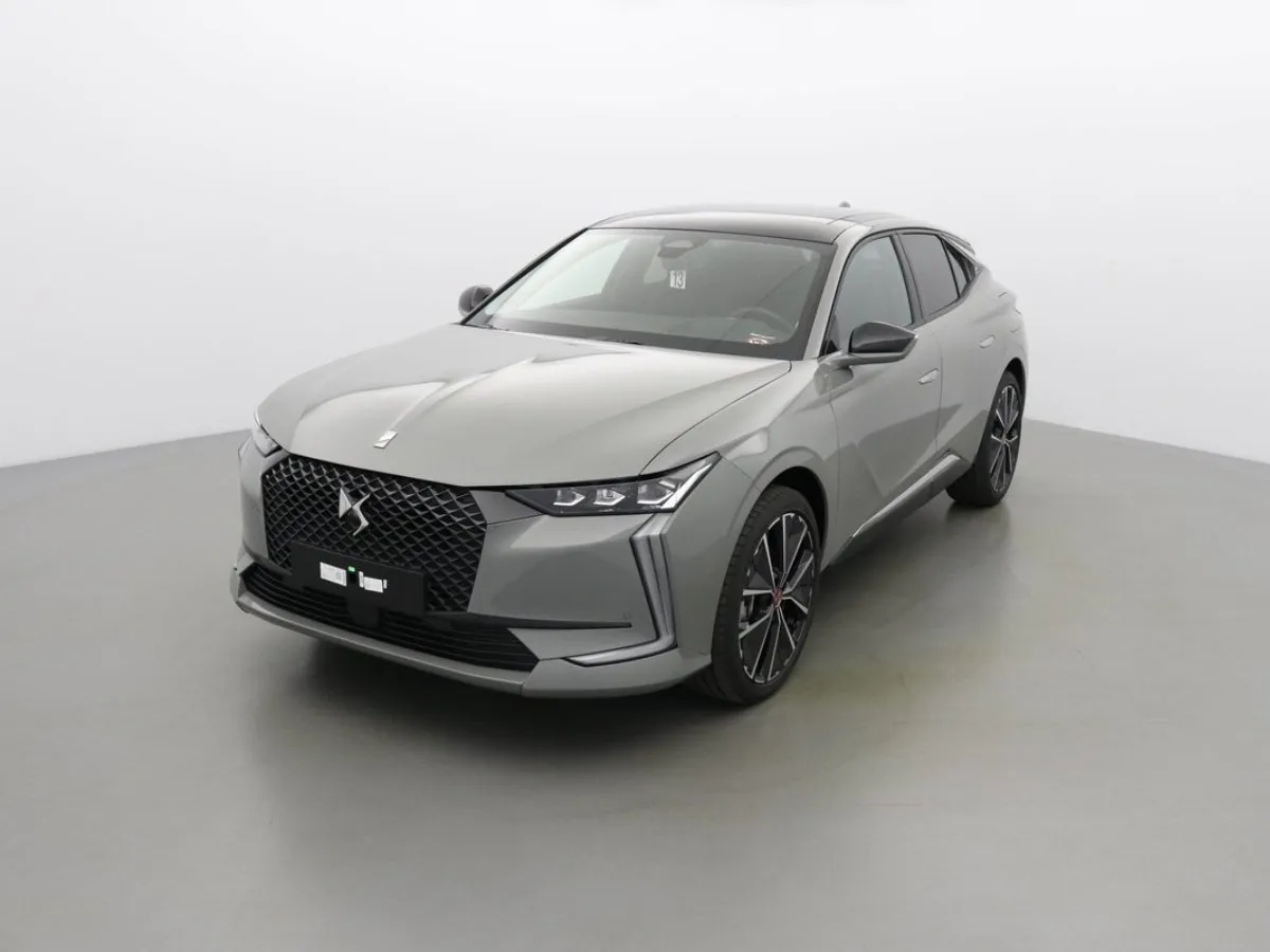 Ds DS4 E-TENSE 225 PERFORMANCE LINE+ Image 1